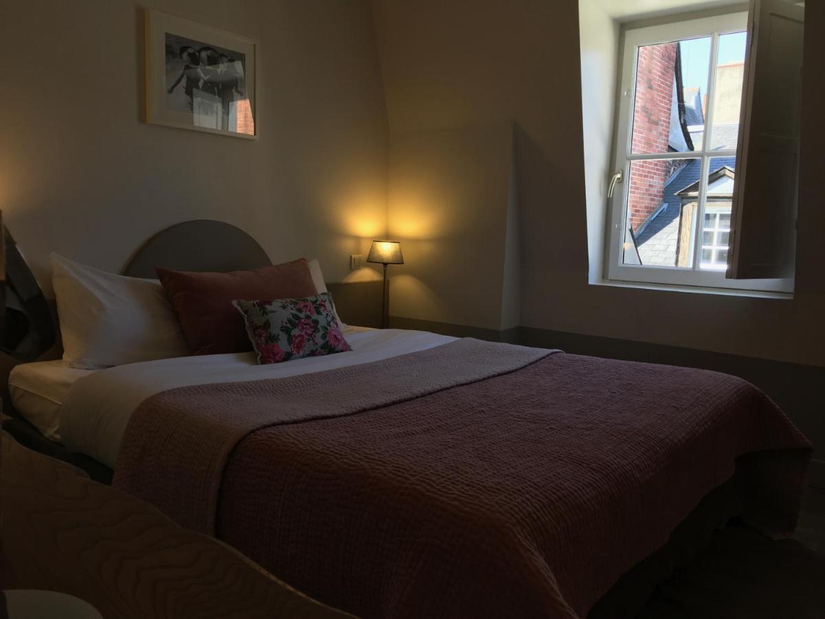Hotel L'Adresse ตูร์ ภายนอก รูปภาพ